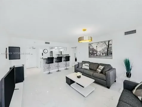 20301 W Country Club Drive Aventura FL 33180