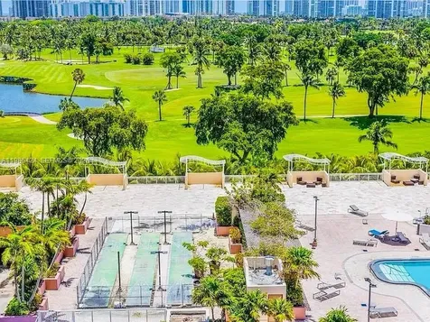 20301 W Country Club Drive Aventura FL 33180