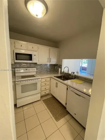 13685 NE 10th Avenue North Miami FL 33161