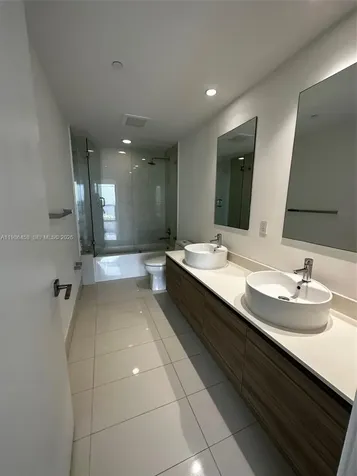 121 NE 34th Street Miami FL 33137