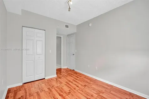 17150 N Bay Road Sunny Isles Beach FL 33160