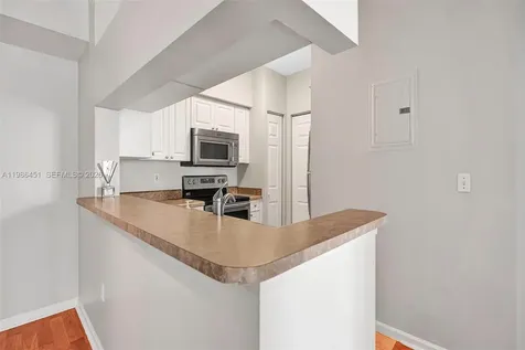 17150 N Bay Road Sunny Isles Beach FL 33160