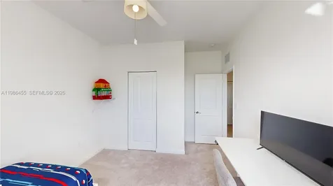 2333 SE 28th Court Homestead FL 33035