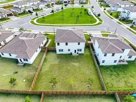 2333 SE 28th Court Homestead FL 33035