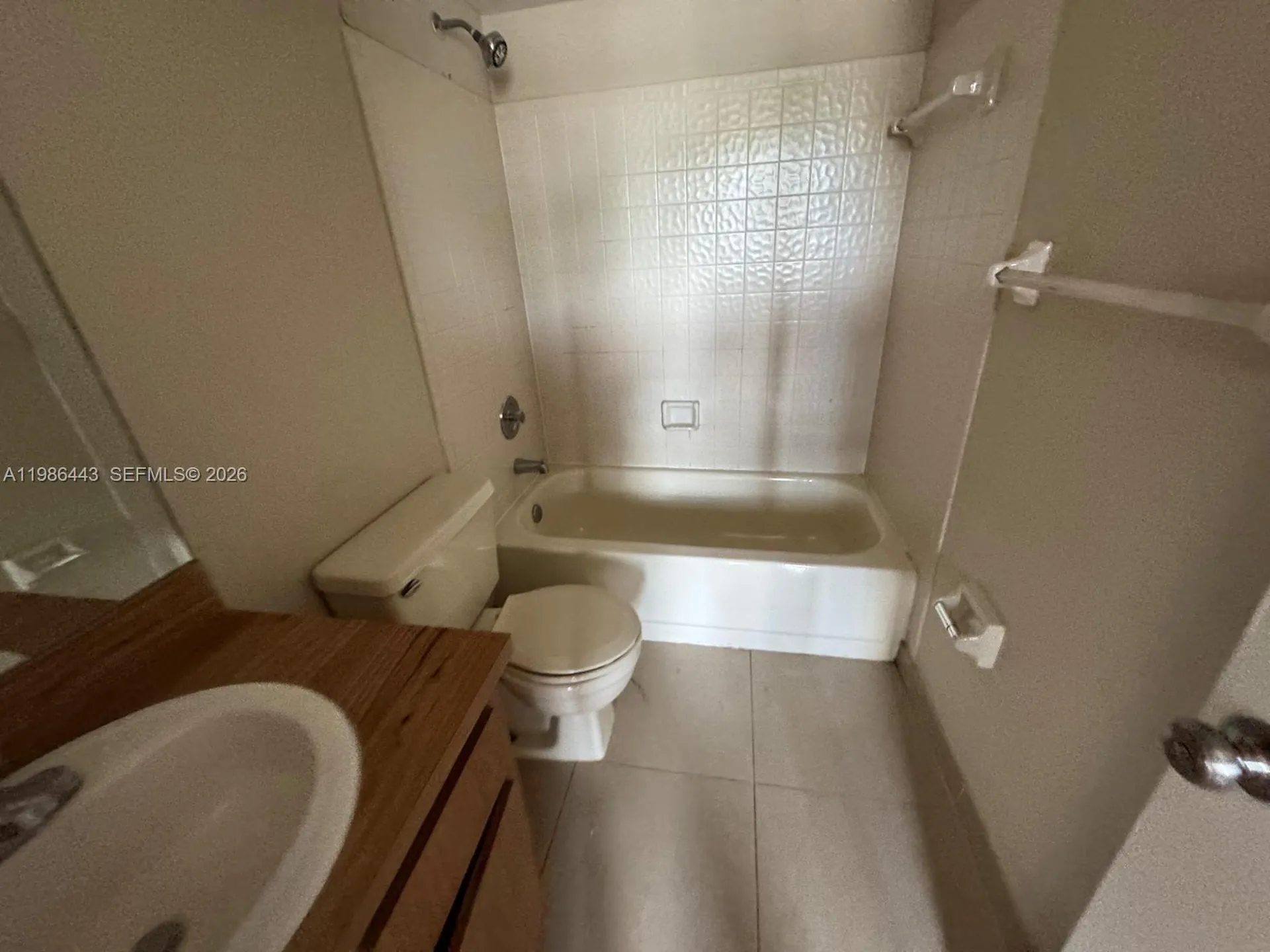 1030 Twin Lakes Drive Coral Springs FL 33071