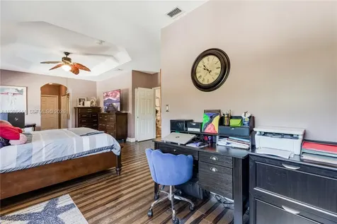 2126 NE 38th Road Homestead FL 33033