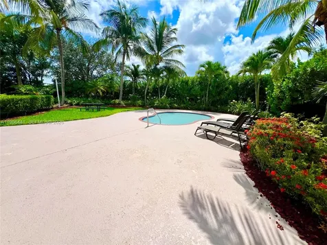 2126 NE 38th Road Homestead FL 33033