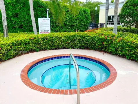 2126 NE 38th Road Homestead FL 33033