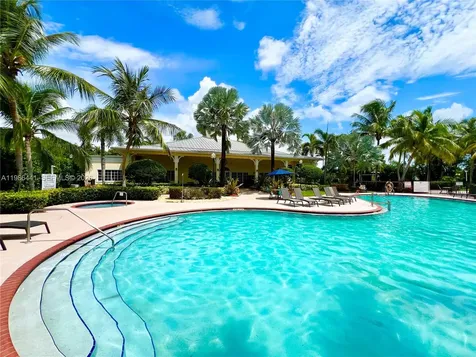 2126 NE 38th Road Homestead FL 33033