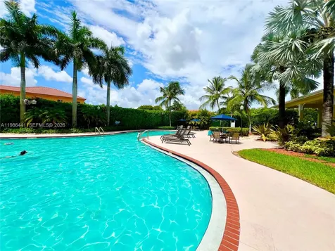2126 NE 38th Road Homestead FL 33033