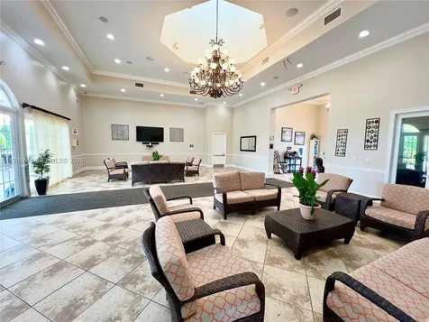 2126 NE 38th Road Homestead FL 33033