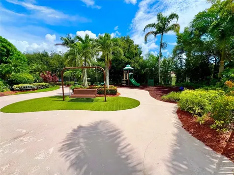 2126 NE 38th Road Homestead FL 33033