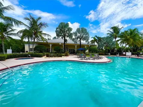 2126 NE 38th Road Homestead FL 33033