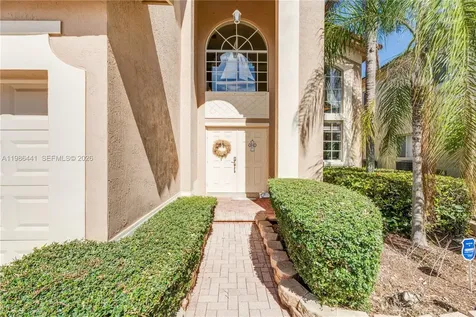 2126 NE 38th Road Homestead FL 33033