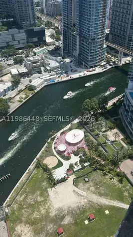 350 S Miami Avenue Miami FL 33130