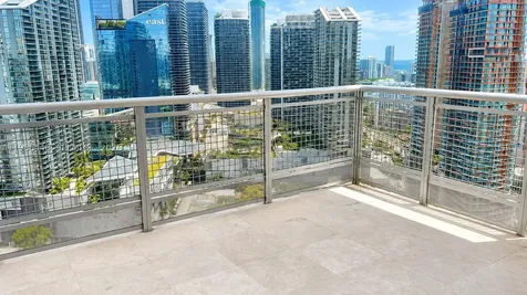 350 S Miami Avenue Miami FL 33130