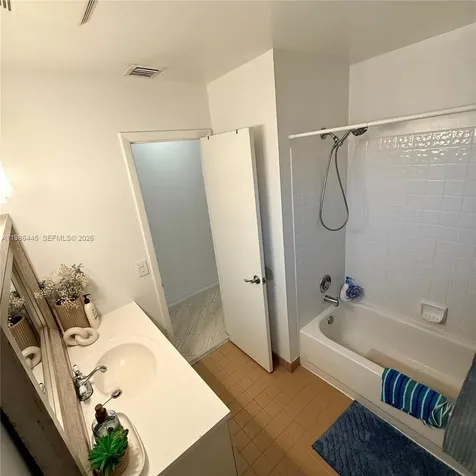 10025 SW 16th Street Pembroke Pines FL 33025