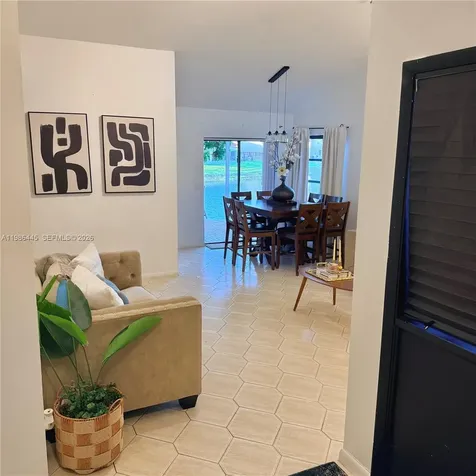 10025 SW 16th Street Pembroke Pines FL 33025