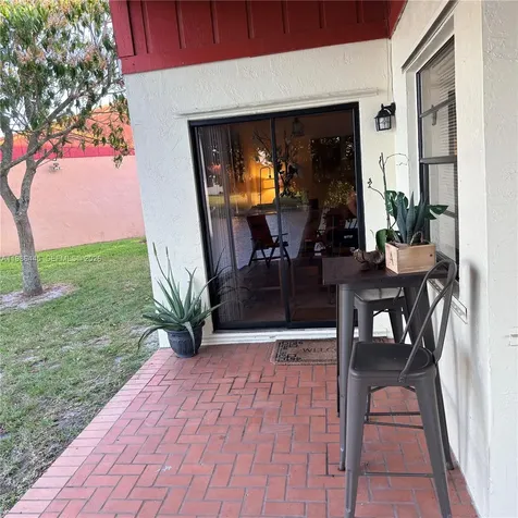10025 SW 16th Street Pembroke Pines FL 33025