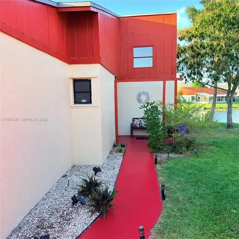 10025 SW 16th Street Pembroke Pines FL 33025