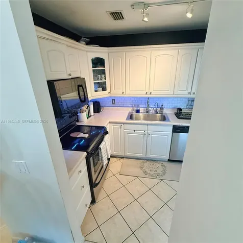 10025 SW 16th Street Pembroke Pines FL 33025