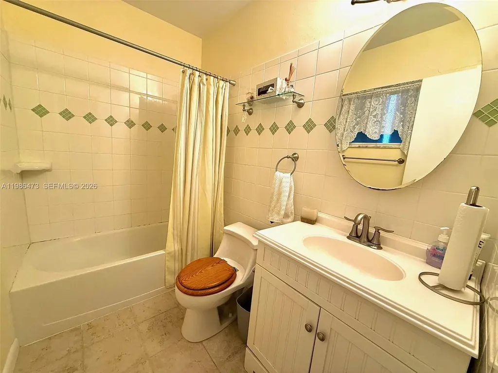 3240 NE 16th Street Pompano Beach FL 33062