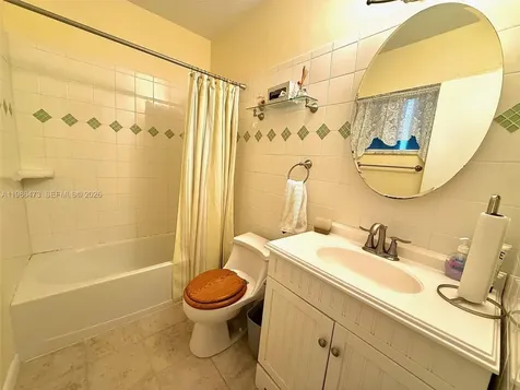 3240 NE 16th Street Pompano Beach FL 33062