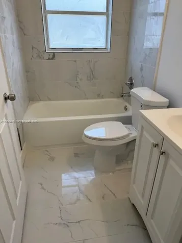 708 SW 9th Street Dania Beach FL 33004