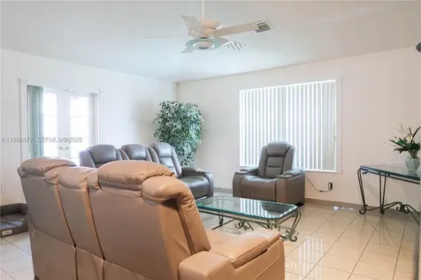 661 NE 4th Place Hialeah FL 33010