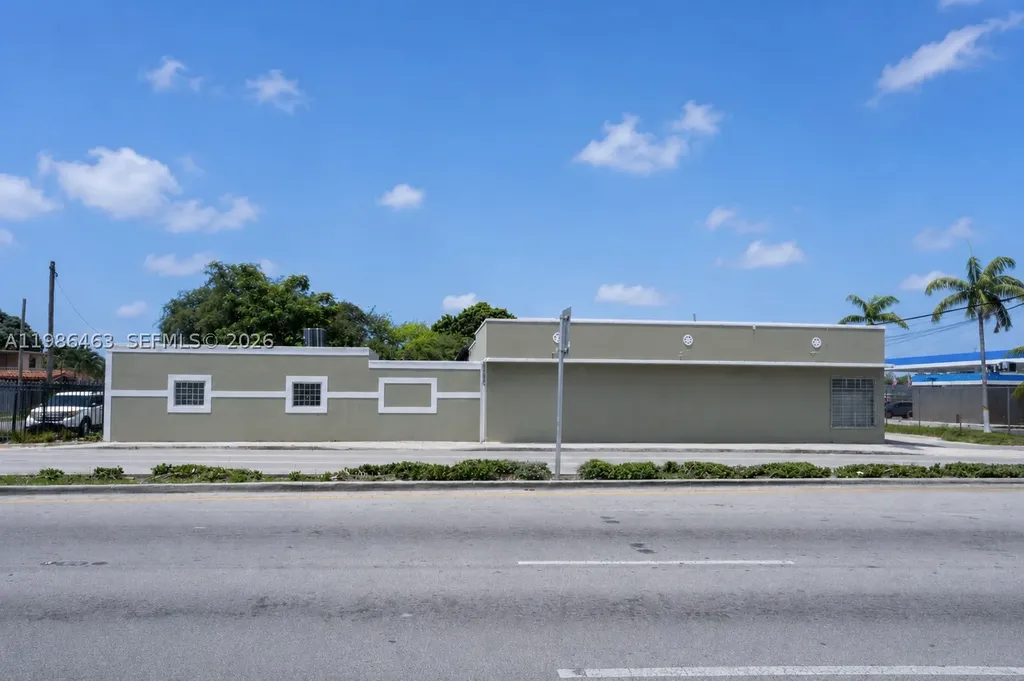 2618 NW 103rd Street Miami FL 33147