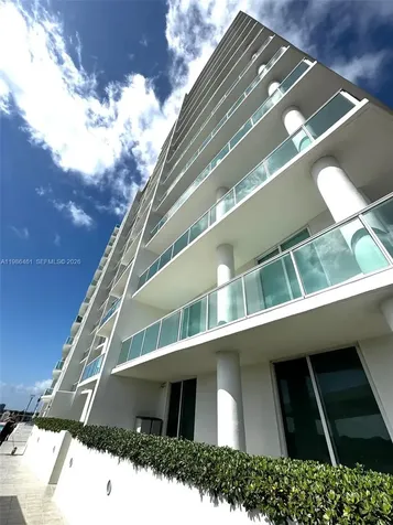 2525 SW 3rd Avenue Miami FL 33129