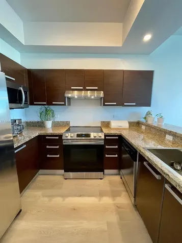 2525 SW 3rd Avenue Miami FL 33129