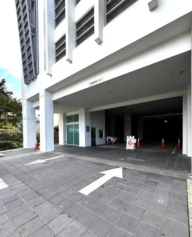 2525 SW 3rd Avenue Miami FL 33129