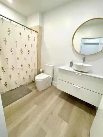 2525 SW 3rd Avenue Miami FL 33129