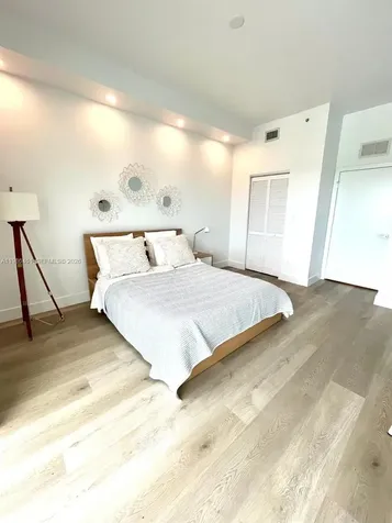 2525 SW 3rd Avenue Miami FL 33129