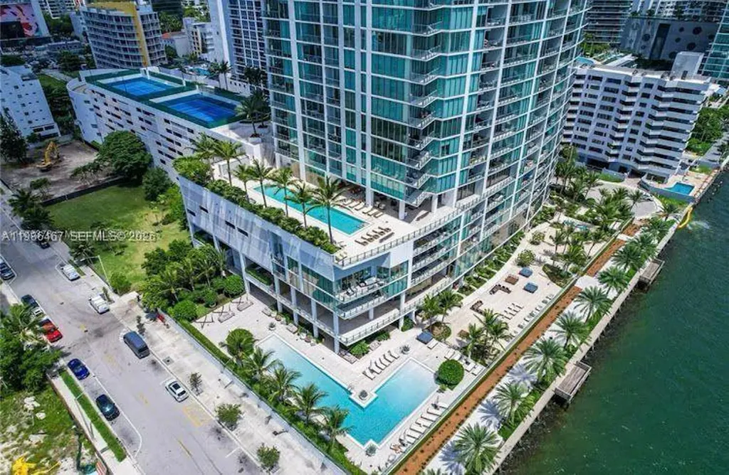 2900 NE 7th Avenue Miami FL 33137