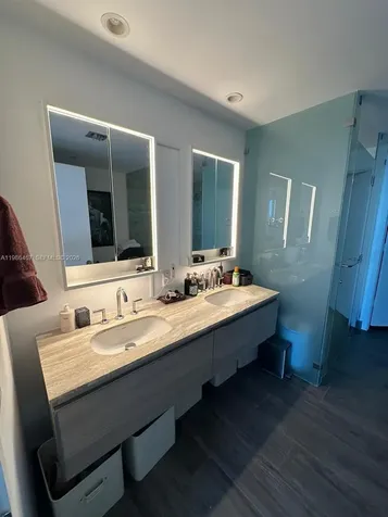 2900 NE 7th Avenue Miami FL 33137