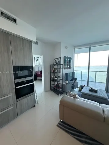 2900 NE 7th Avenue Miami FL 33137