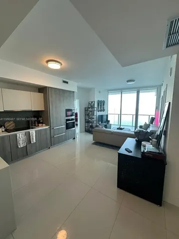 2900 NE 7th Avenue Miami FL 33137