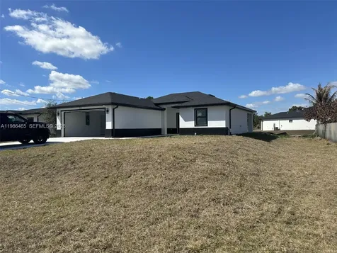712 Euston Avenue S Lehigh Acres FL 33974