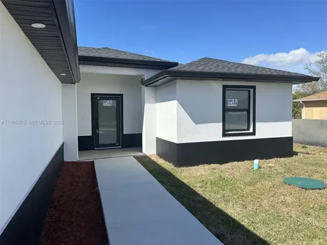712 Euston Avenue S Lehigh Acres FL 33974