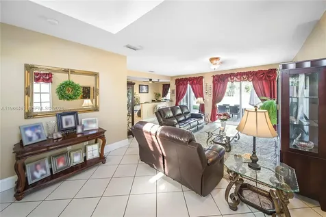 111 NW 151st Avenue Pembroke Pines FL 33028