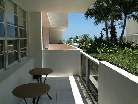 100 Lincoln Road Miami Beach FL 33139
