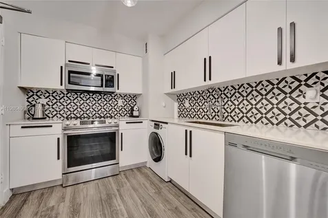 9195 Collins Avenue Surfside FL 33154