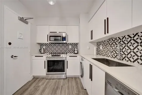 9195 Collins Avenue Surfside FL 33154