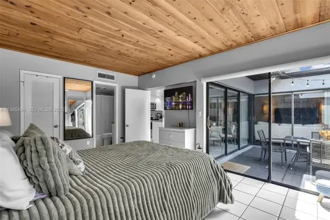 16341 Wood Walk Miami Lakes FL 33014