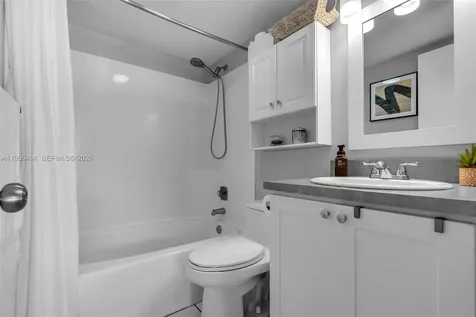 16341 Wood Walk Miami Lakes FL 33014