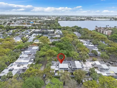 16341 Wood Walk Miami Lakes FL 33014