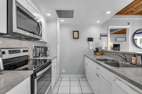 16341 Wood Walk Miami Lakes FL 33014