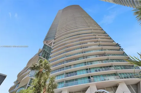 888 Biscayne Boulevard Miami FL 33132